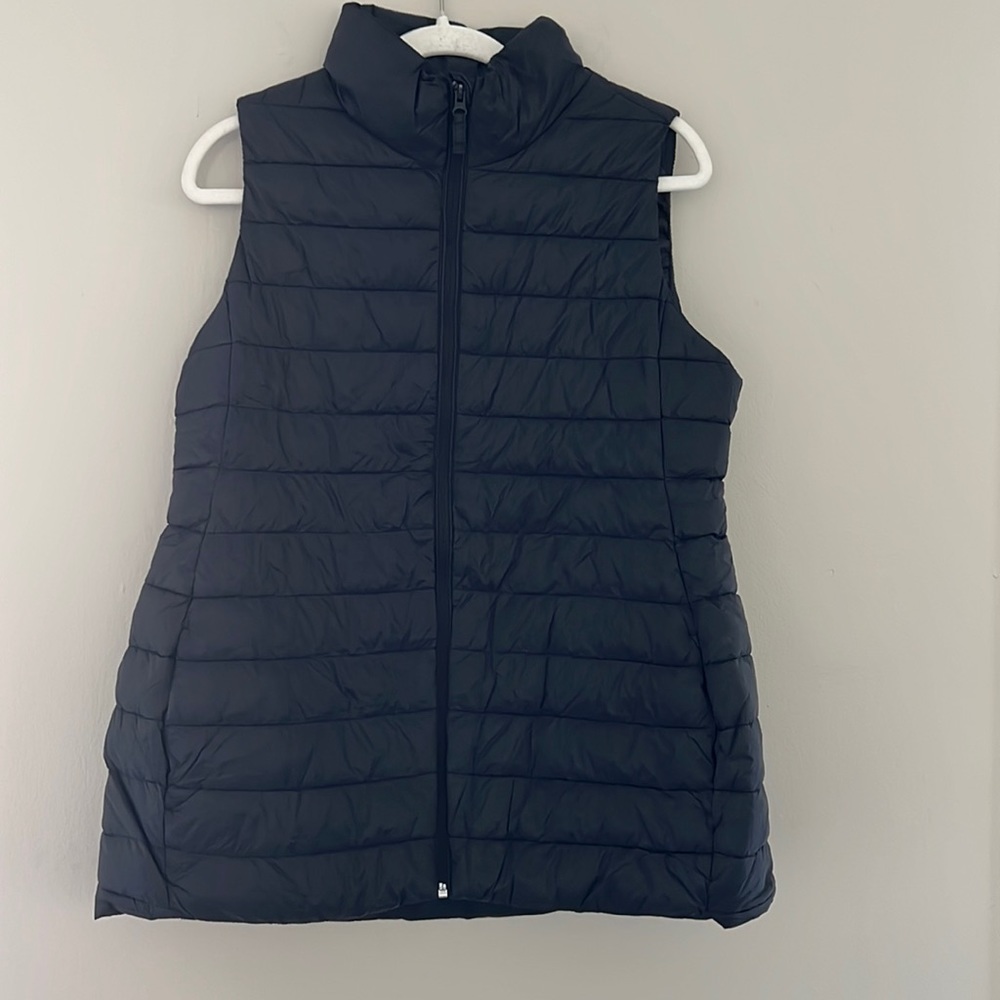 Old Navy Maternity Black Active Puffer Vest S